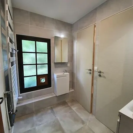 French Prive Calme En Bord De Riviere Holiday home *