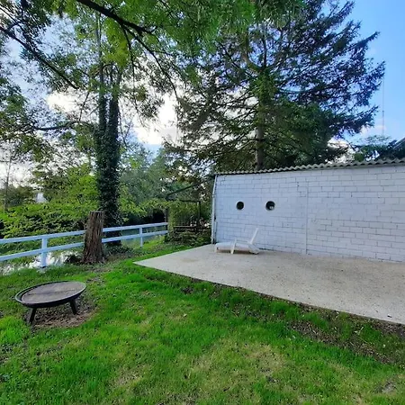 French Prive Calme En Bord De Riviere Holiday home