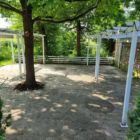 Holiday home French Prive Calme En Bord De Riviere